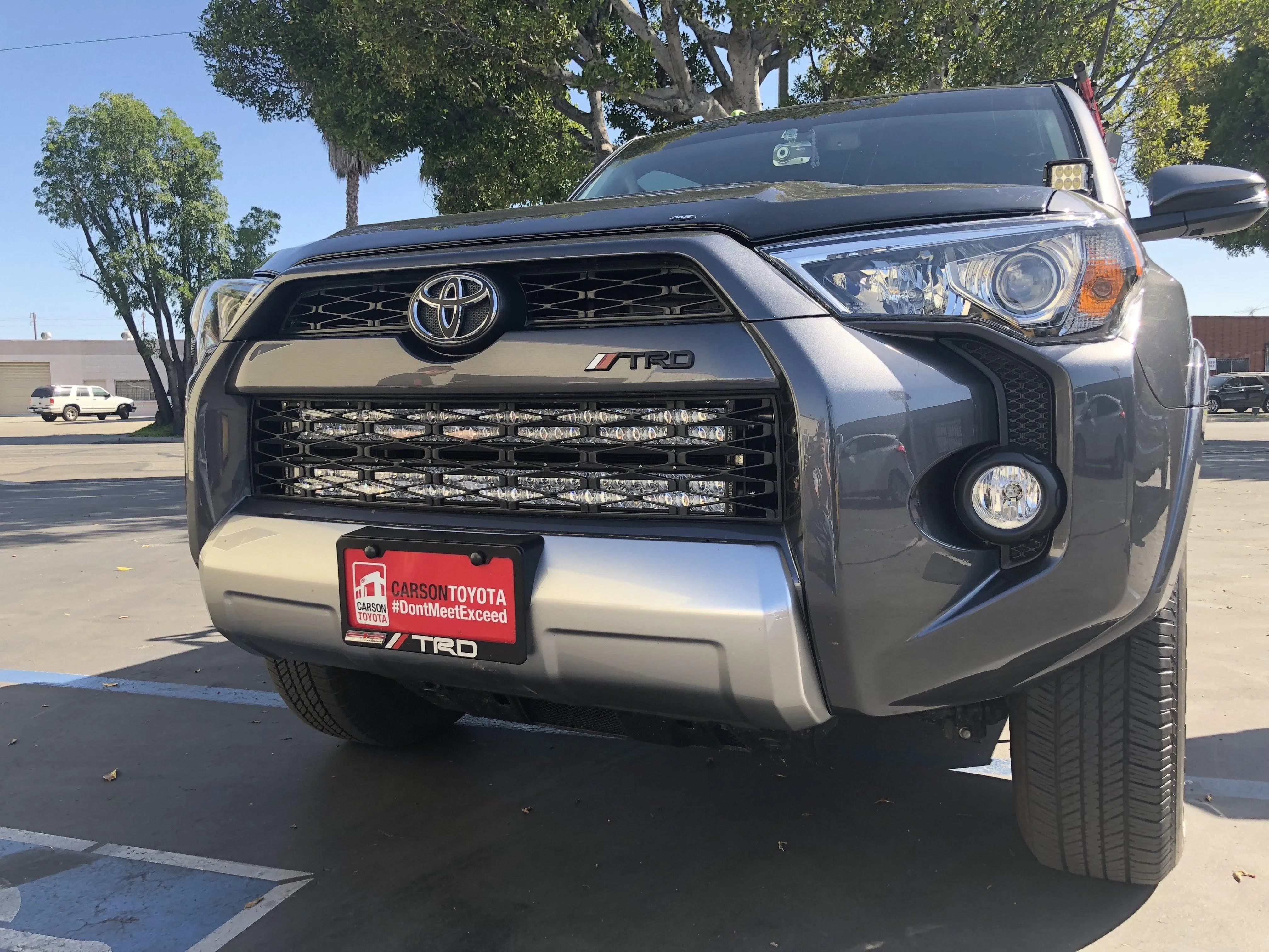 2014-2022 TOYOTA 4RUNNER 32" HIDDEN GRILLE LED LIGHT BAR BRACKETS KIT