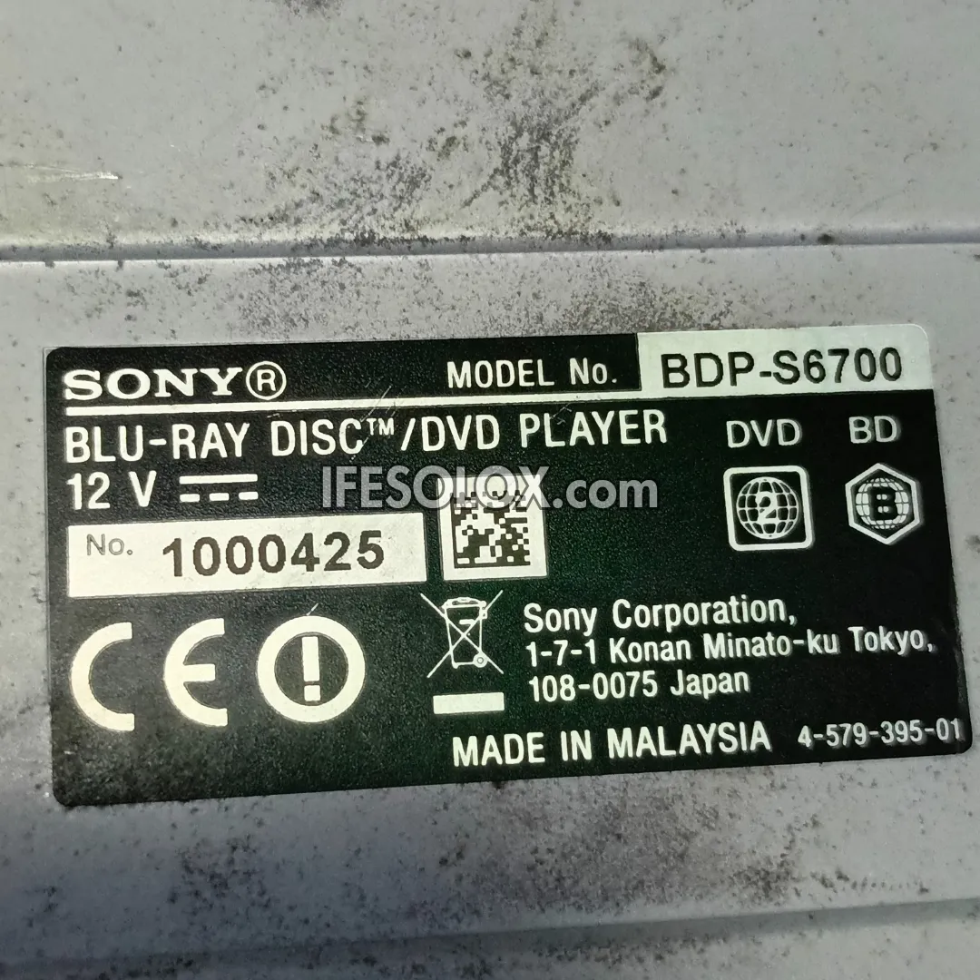 Sony BDP-S6700 Smart 3D Blu-ray DVD Player with 4K Upscaling, Bluetooth, Built-in WiFi, Miracast - Foreign Used